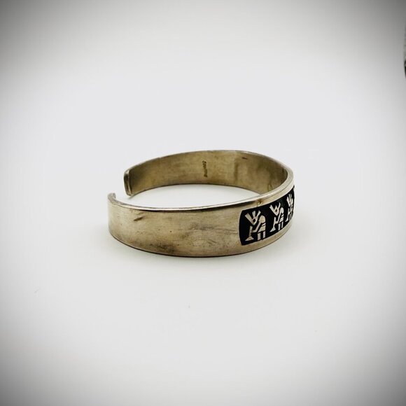 Vintage Hopi Sterling Overlay Cuff Bracelet – Spiderweb Hallmark - Picture 3 of 6